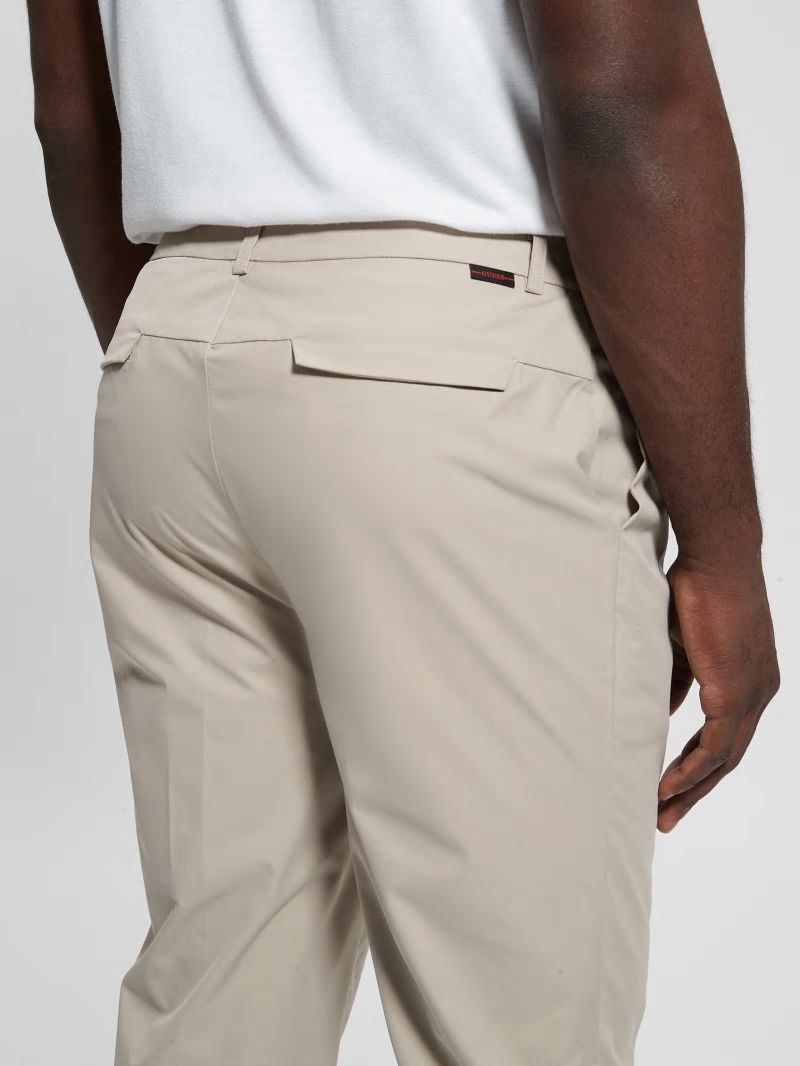 Guess Tech-Stretch Chino Pants - Pasadena Stone Guess Tech-Stretch Chino Pants - Pasadena Stone