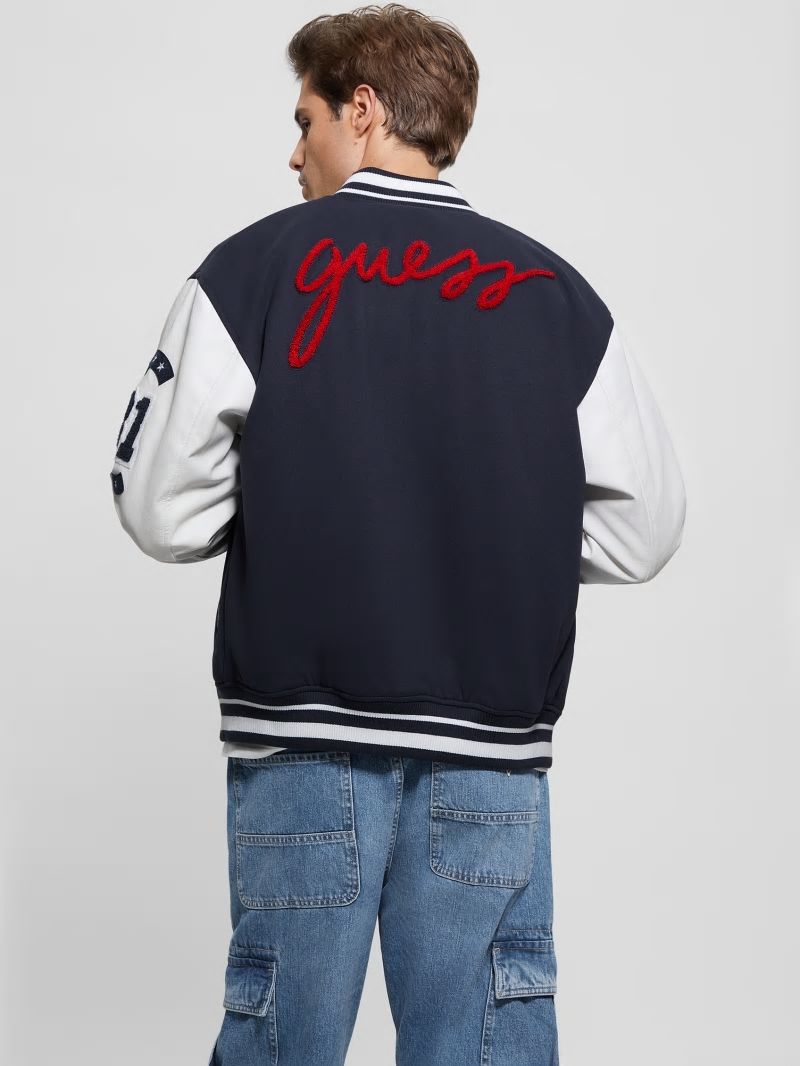 Guess Bear Varsity Jacket - Bleu éLéGant Guess Bear Varsity Jacket - Bleu éLéGant