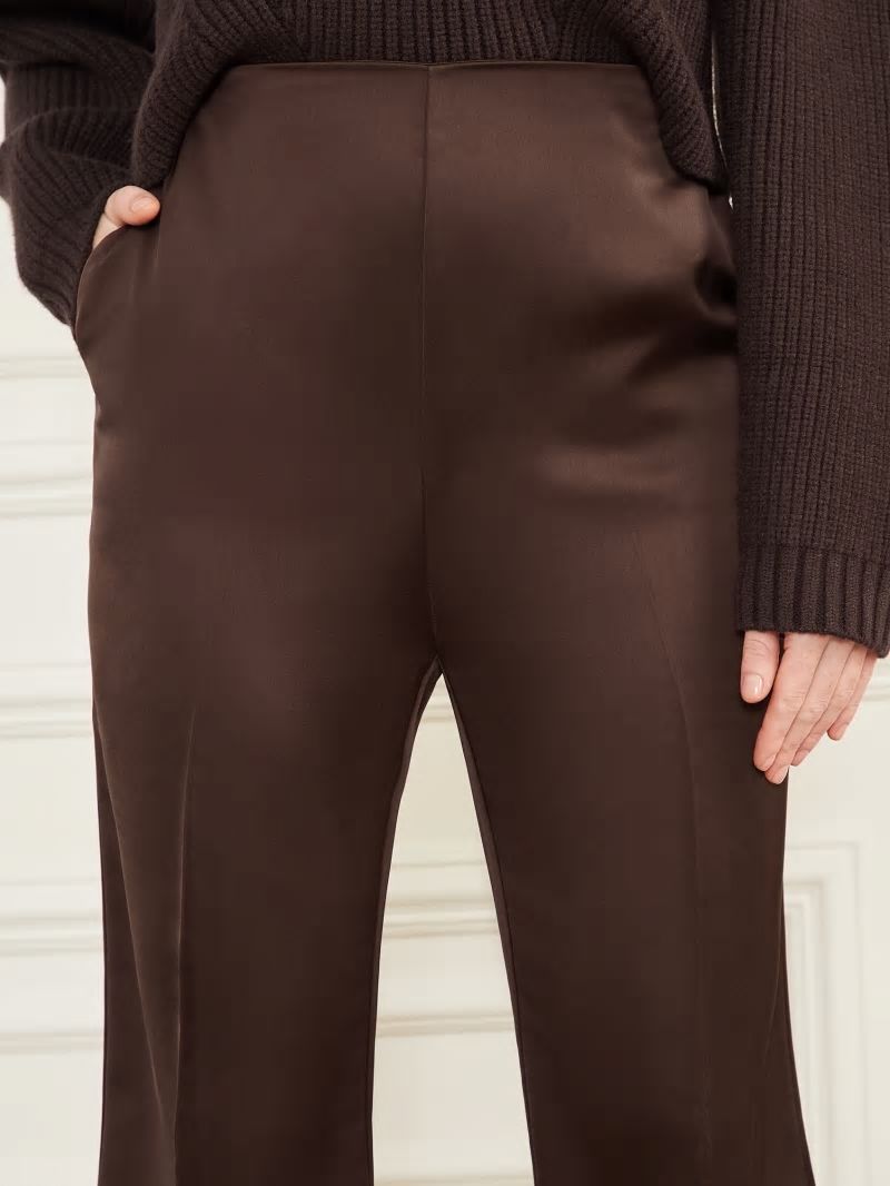 Guess Kellis Flare Pant - Cold Brew Guess Kellis Flare Pant - Cold Brew