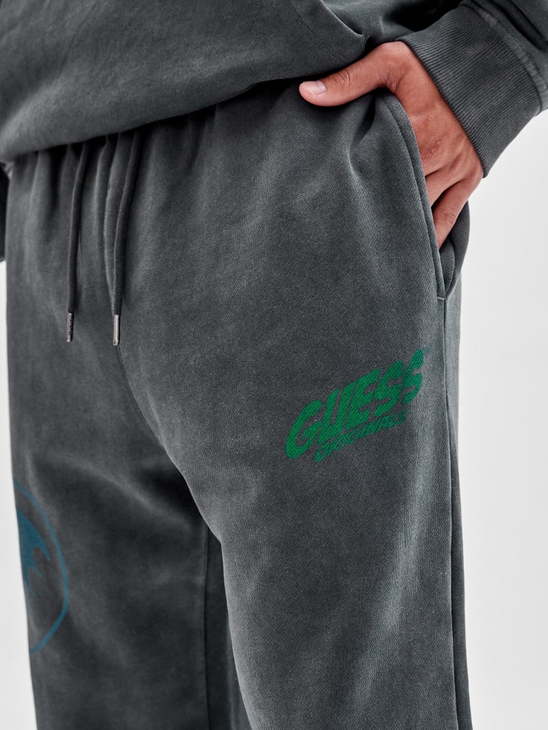 Guess GUESS Originals x Batman Graphic Joggers - Jet Black Multi Guess GUESS Originals x Batman Graphic Joggers - Jet Black Multi
