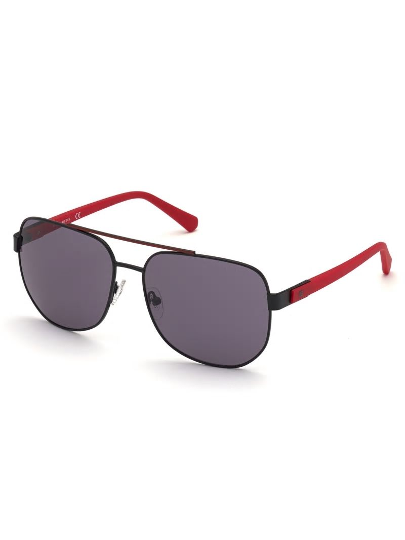 Guess Marlon Navigator Sunglasses - Black Guess Marlon Navigator Sunglasses - Black