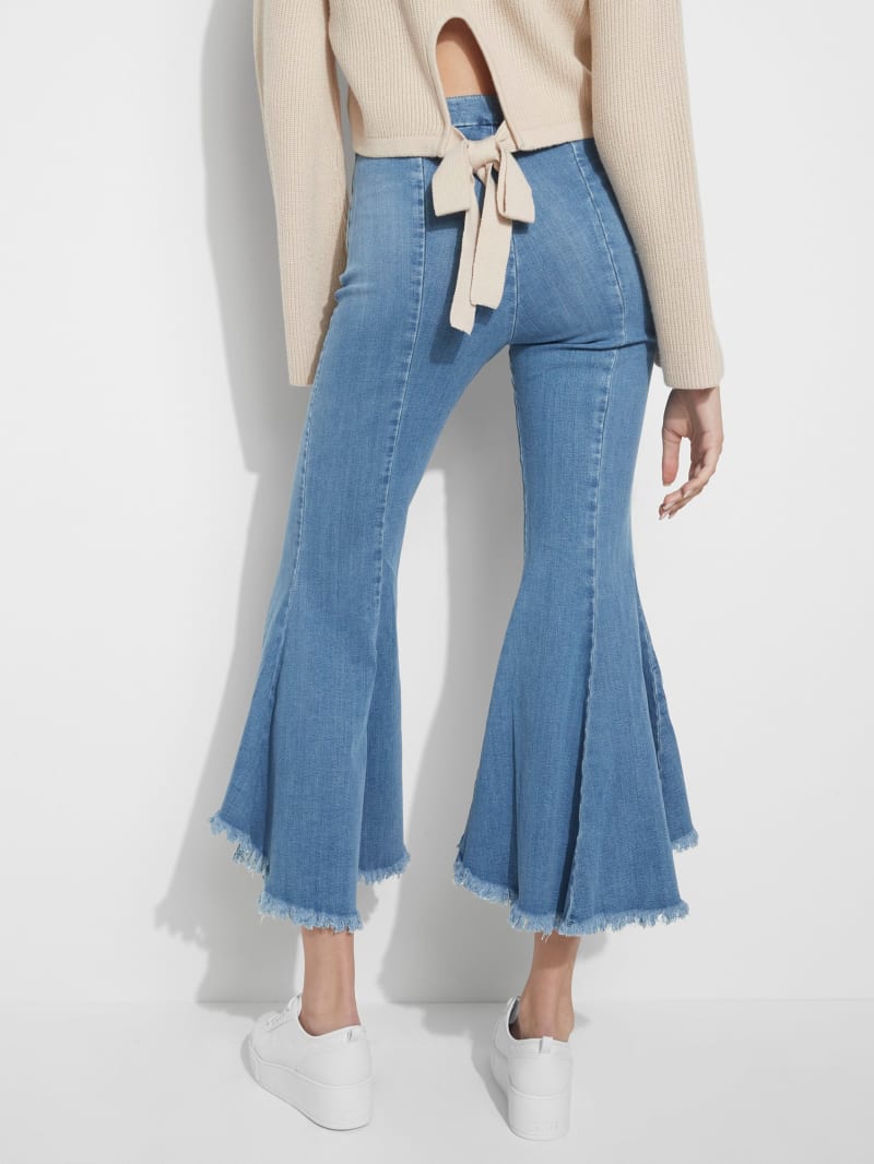 Guess Sofia 1981 High-Rise Flared Jeans - Sofia Wash Guess Sofia 1981 High-Rise Flared Jeans - Sofia Wash