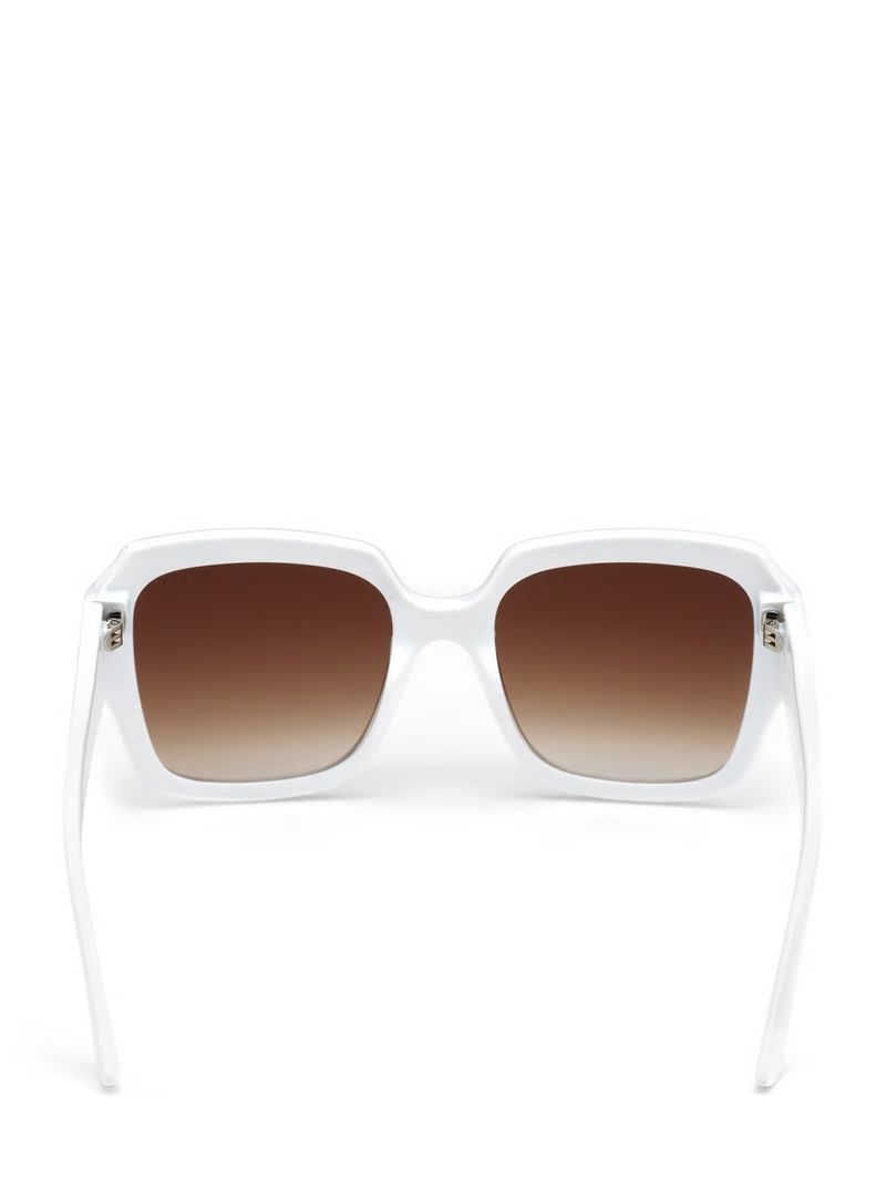 Guess Addison Butterfly Sunglasses - White Guess Addison Butterfly Sunglasses - White