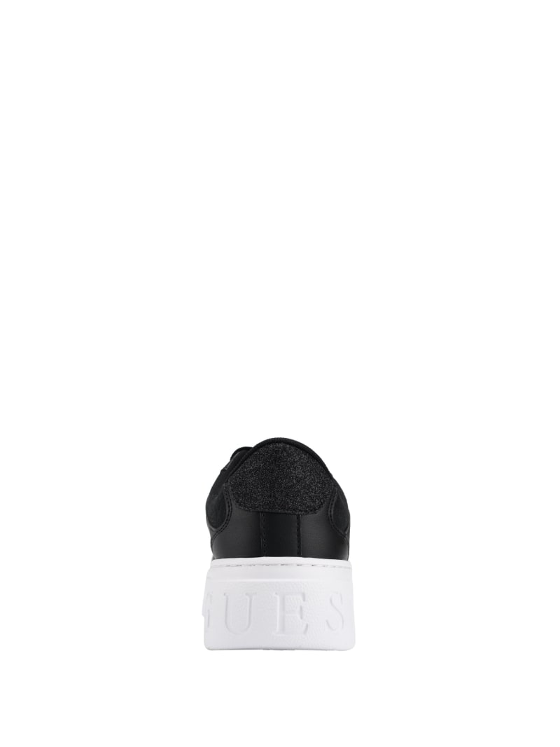 Guess Cleva Logo Low-Top Sneakers - Black 002 Guess Cleva Logo Low-Top Sneakers - Black 002