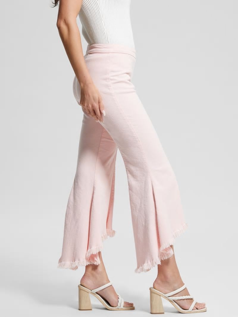 Guess Sofia 1981 High-Rise Flared Jeans - Wanna Be Pink Multi Guess Sofia 1981 High-Rise Flared Jeans - Wanna Be Pink Multi