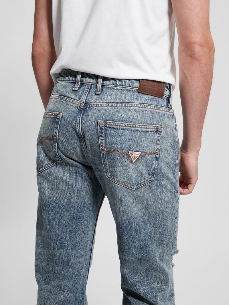 Guess Mason Destroyed Jeans - Skyline Guess Mason Destroyed Jeans - Skyline