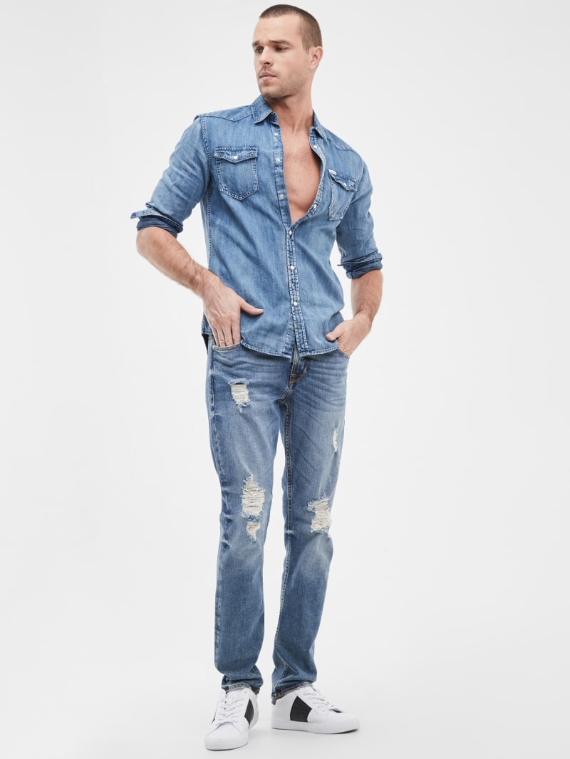 Guess Distressed Tapered Jeans - Light Tide Wash Guess Distressed Tapered Jeans - Light Tide Wash