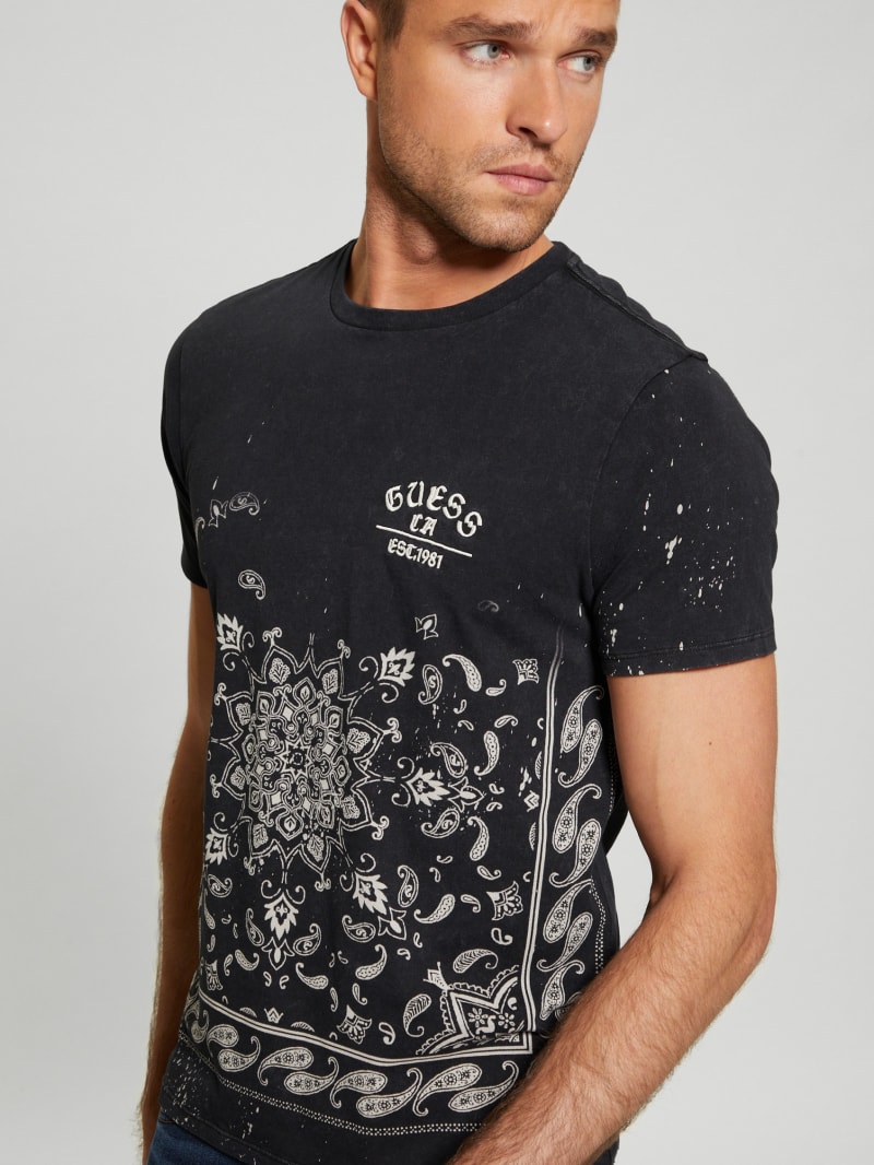 Guess Bandana Border Tee - Jet Black Multi Guess Bandana Border Tee - Jet Black Multi