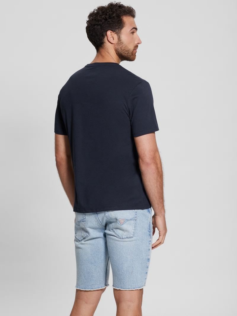 Guess Eco Embossed Logo Tee - Bleu &eacute;L&eacute;Gant