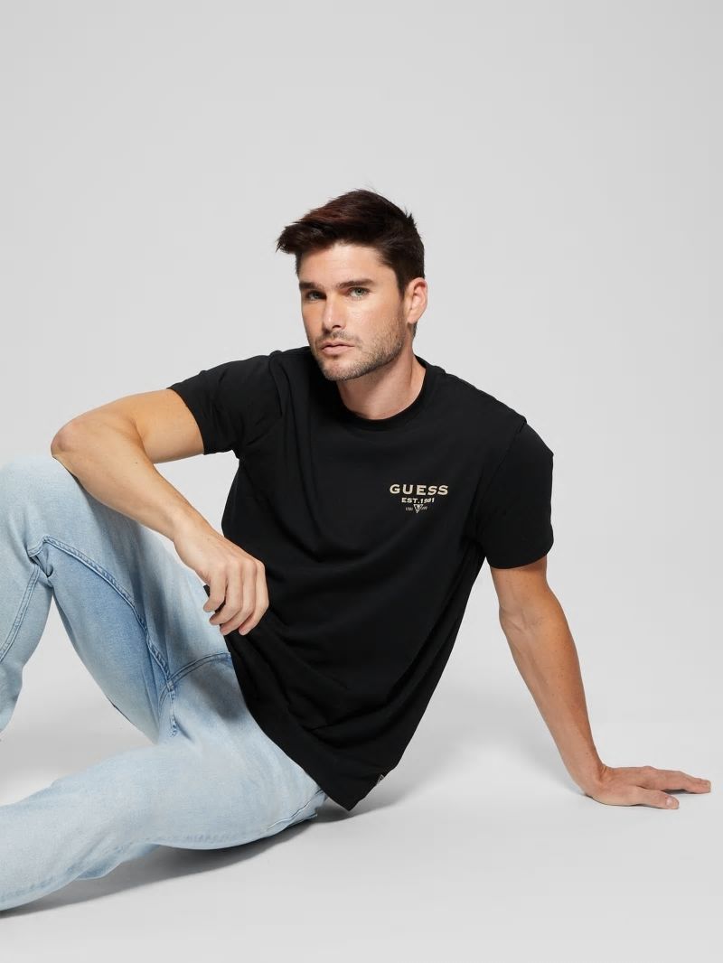 Guess Eco Signature Tee - Black Guess Eco Signature Tee - Black