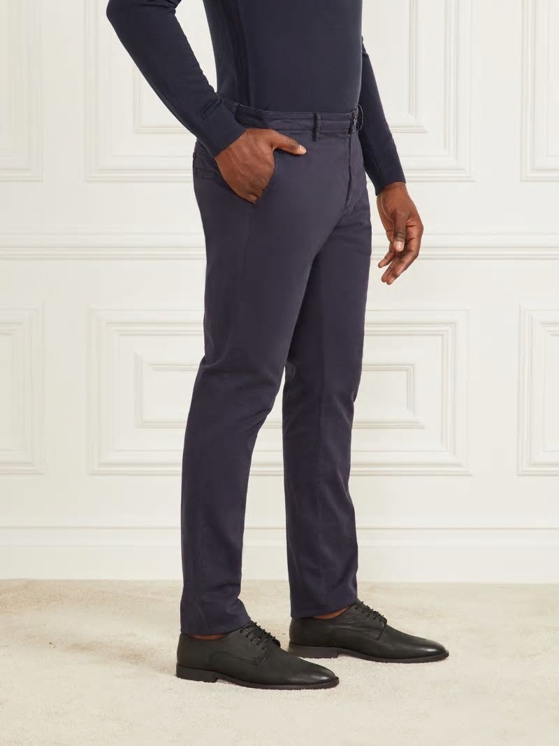 Guess Eco Hugh Easy Chino Pant - Bleu &eacute;L&eacute;Gant
