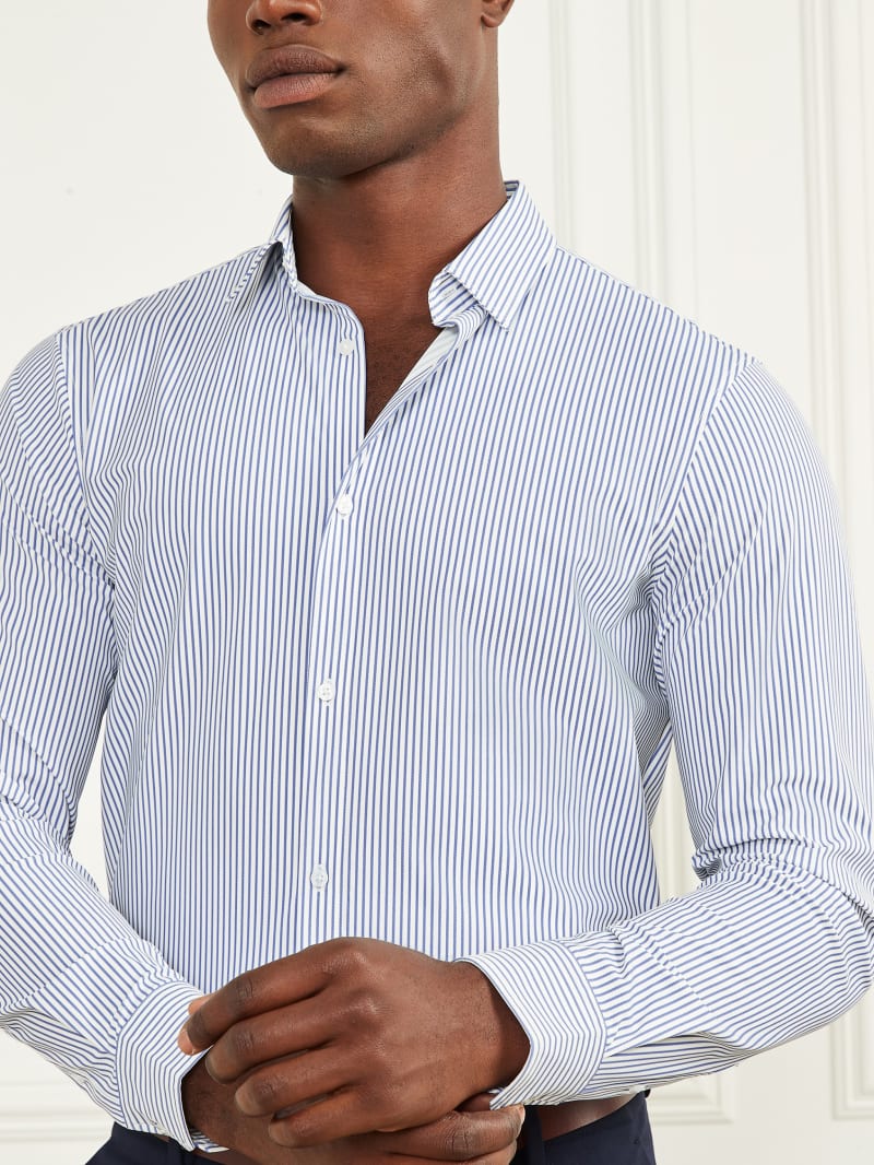 Guess Formal Button-Up Shirt - S772 Guess Formal Button-Up Shirt - S772