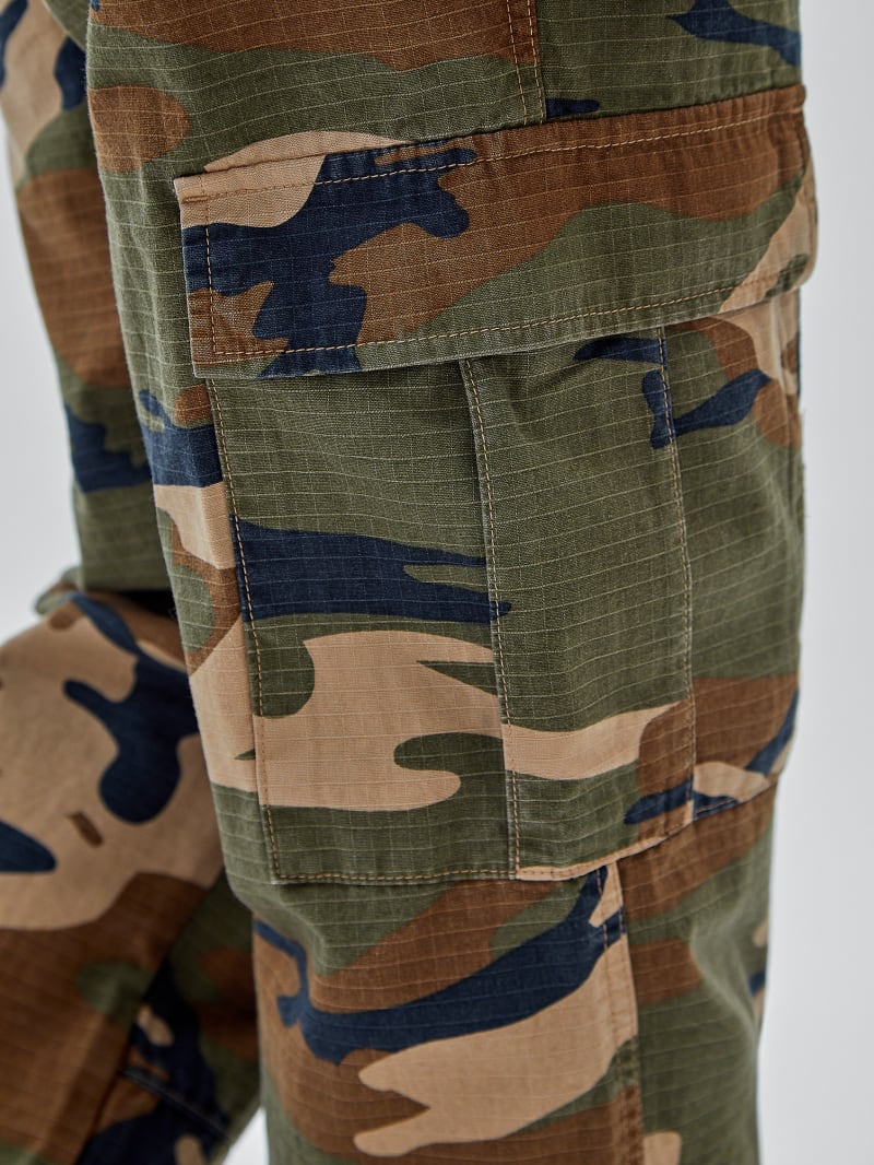 Guess GUESS Originals Ripstop Cargo Pants - Surplus Camo Guess GUESS Originals Ripstop Cargo Pants - Surplus Camo