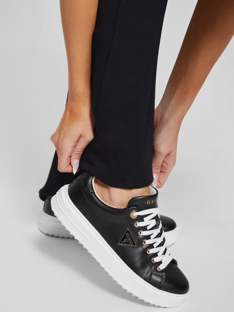 Guess Denesa Low-Top Sneakers - Black 002 Guess Denesa Low-Top Sneakers - Black 002