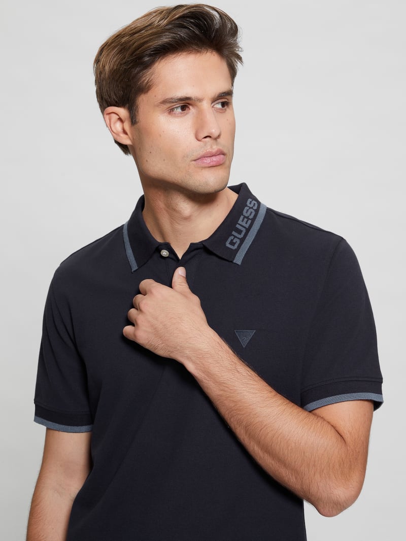 Guess Eco Lyle Logo Polo - Bleu éLéGant Guess Eco Lyle Logo Polo - Bleu éLéGant