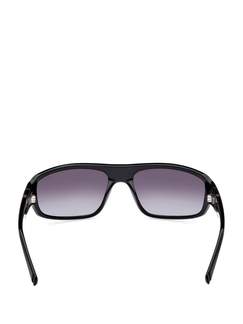 Guess Plastic Rectangle Sunglasses - Silver Guess Plastic Rectangle Sunglasses - Silver