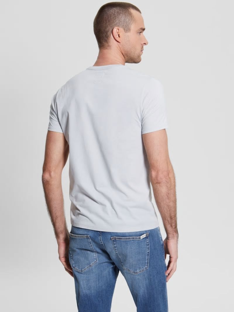 Guess Embroidered Logo Tee - Grey Pearl Guess Embroidered Logo Tee - Grey Pearl