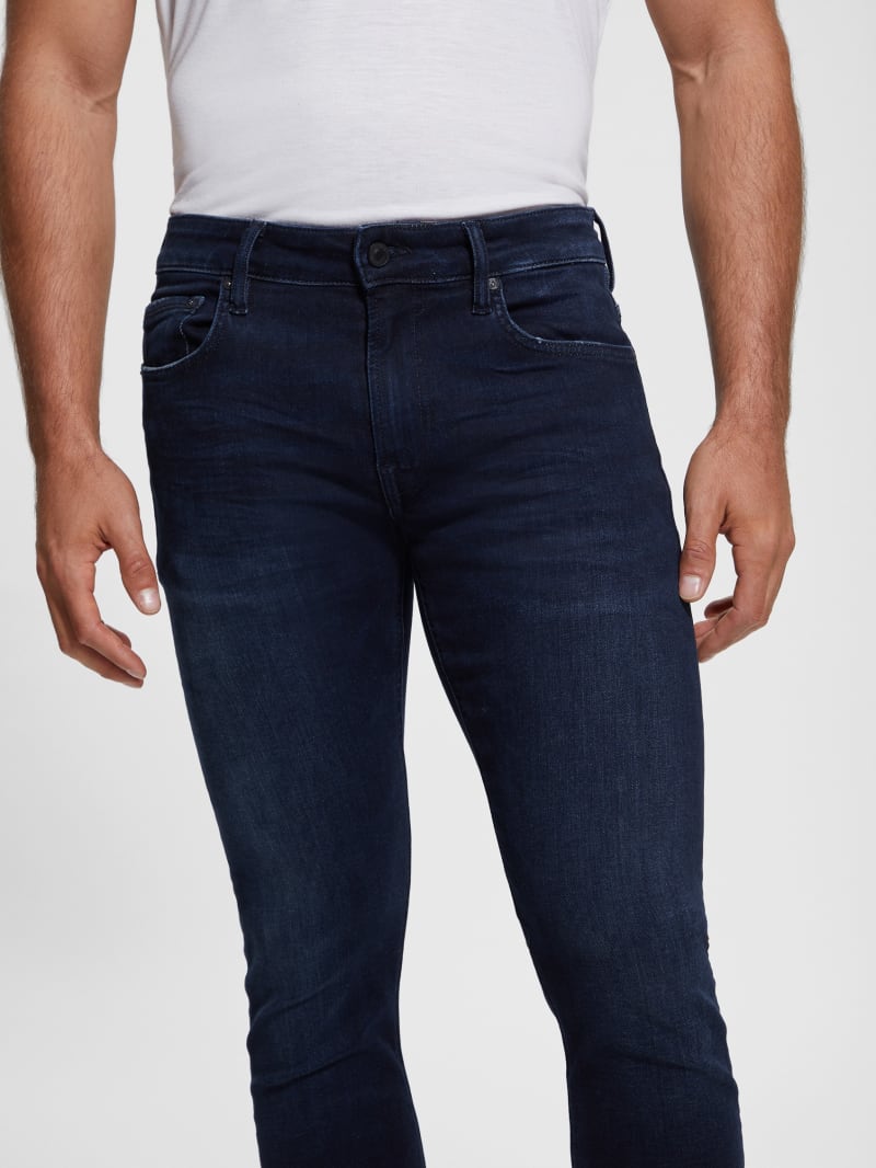 Guess Skinny Jeans - La Brea Guess Skinny Jeans - La Brea