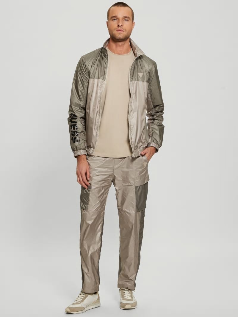 Guess Wilfred Full-Zip Track Jacket - Pasadena With Green Block Guess Wilfred Full-Zip Track Jacket - Pasadena With Green Block