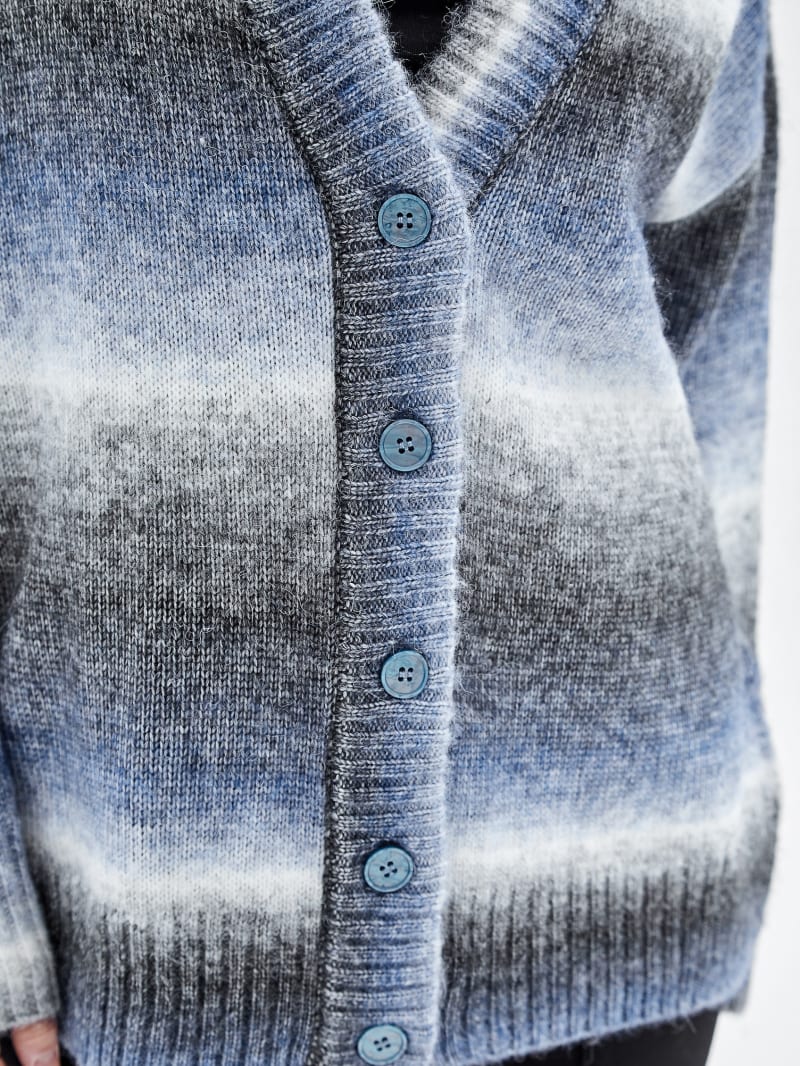 Guess GUESS Originals Oversized Knit Cardigan - Bright Zaffre Multi Guess GUESS Originals Oversized Knit Cardigan - Bright Zaffre Multi