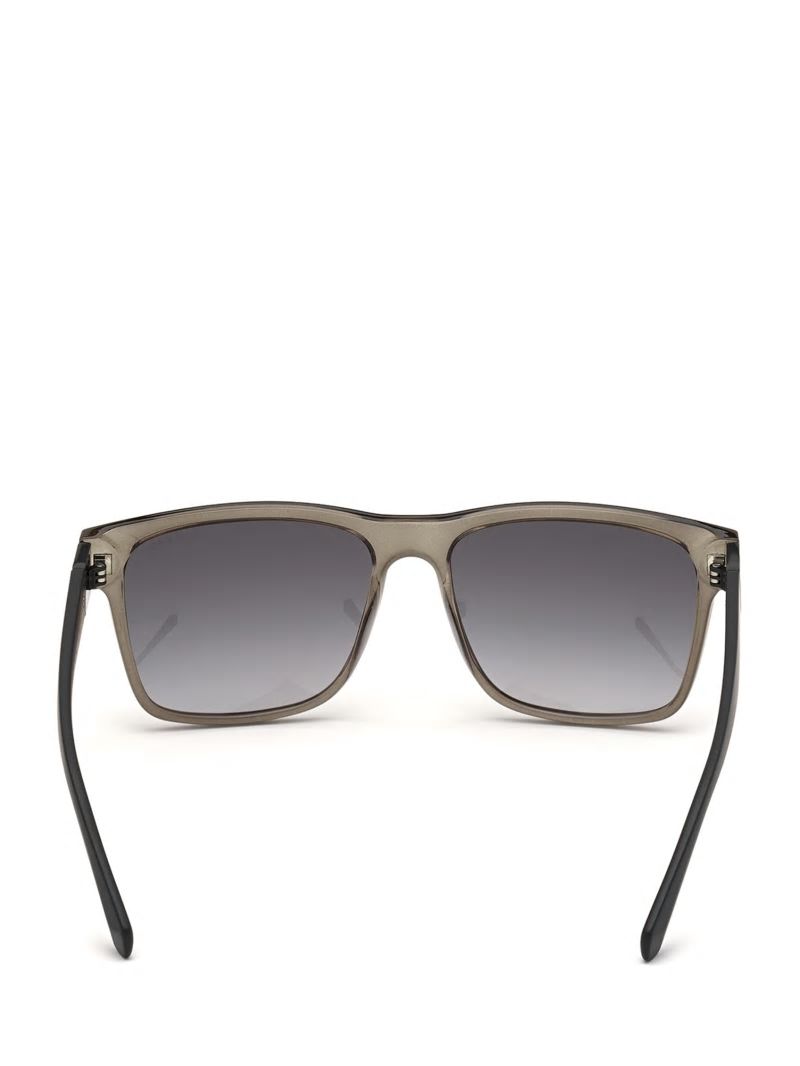 Guess Jake Square Sunglasses - Grey Guess Jake Square Sunglasses - Grey