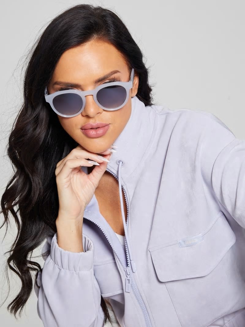 Guess Oversized Round Plastic Sunglasses - Grey Guess Oversized Round Plastic Sunglasses - Grey