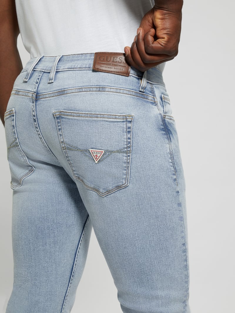 Guess Distressed Low-Rise Slim Straight Jeans - Light Sail Guess Distressed Low-Rise Slim Straight Jeans - Light Sail
