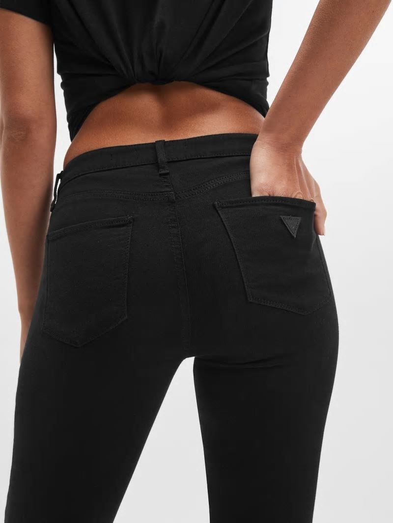 Guess Sexy Curve Mid-Rise Skinny Jeans - Overdye Black Guess Sexy Curve Mid-Rise Skinny Jeans - Overdye Black