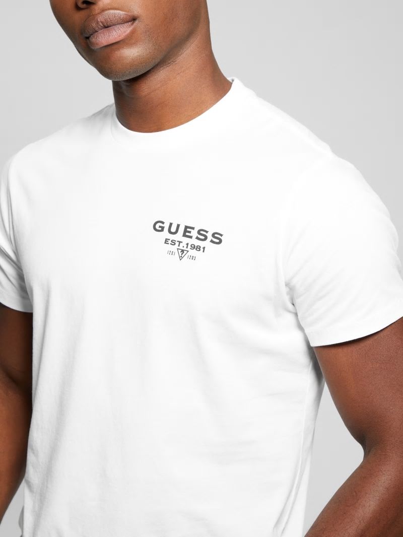 Guess Eco Signature Tee - Pure White Guess Eco Signature Tee - Pure White