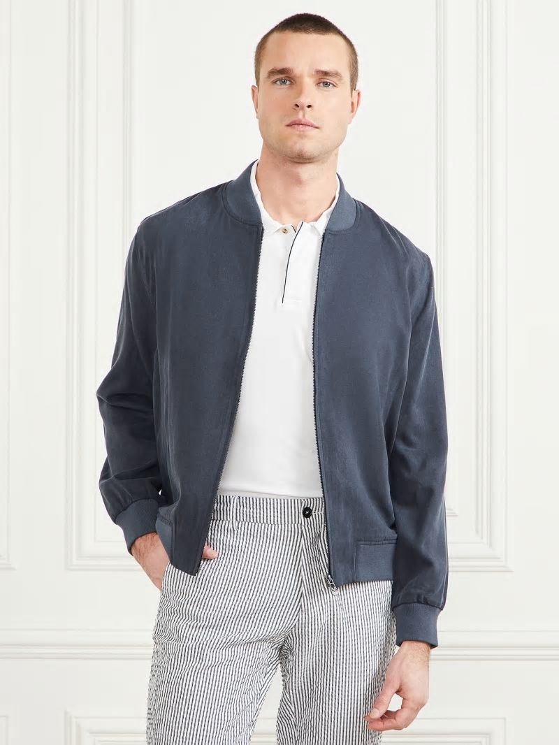 Guess Eco Classic Flight Jacket - Bleu éLéGant Guess Eco Classic Flight Jacket - Bleu éLéGant