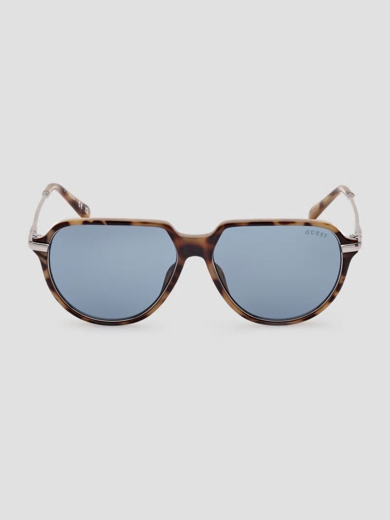 Guess Plastic Aviator Sunglasses - 53v Brown Guess Plastic Aviator Sunglasses - 53v Brown