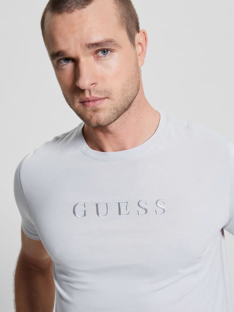 Guess Embroidered Logo Tee - Grey Pearl Guess Embroidered Logo Tee - Grey Pearl