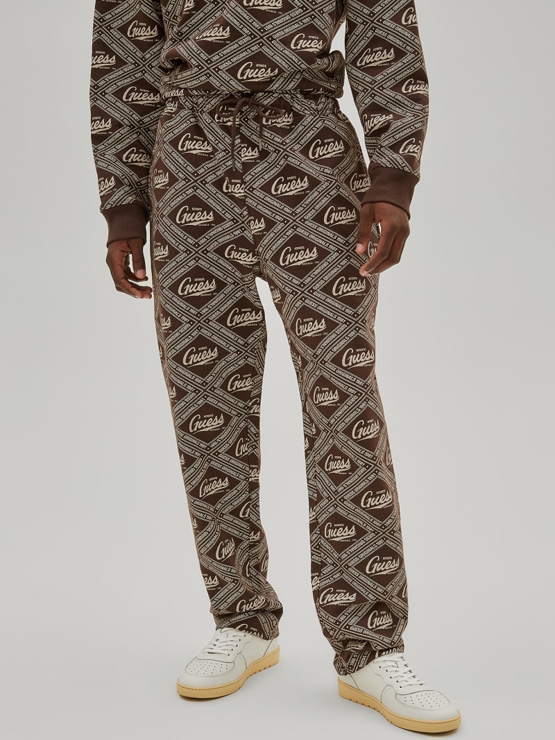 Guess GUESS Originals Printed Sweatpants - Coarse Brown Multi Guess GUESS Originals Printed Sweatpants - Coarse Brown Multi