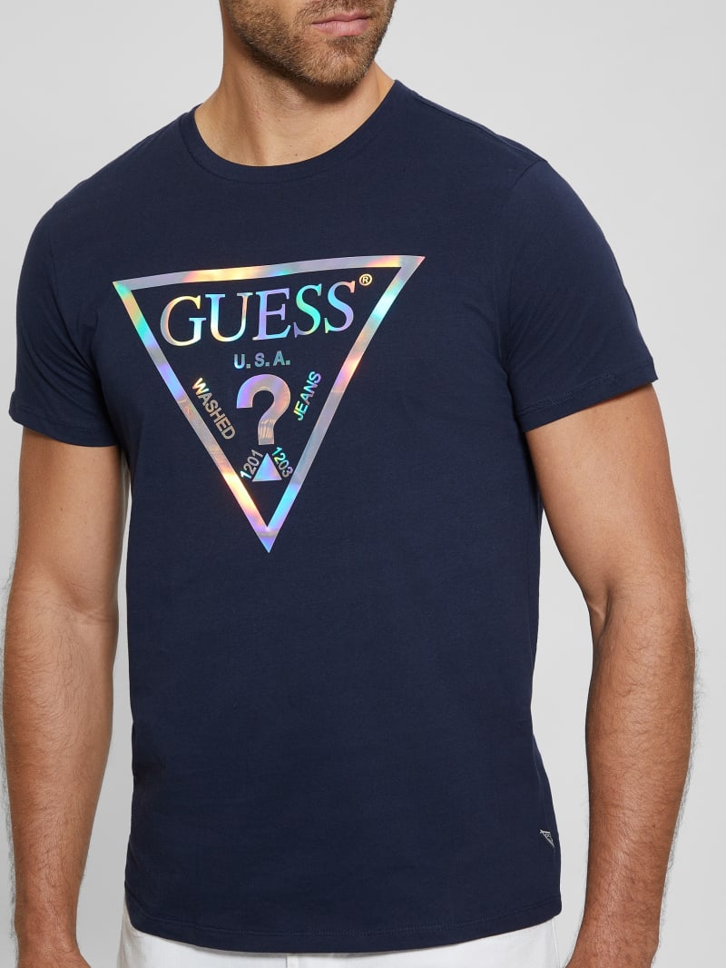 Guess Iridescent Signature Tee - Bleu éLéGant Guess Iridescent Signature Tee - Bleu éLéGant