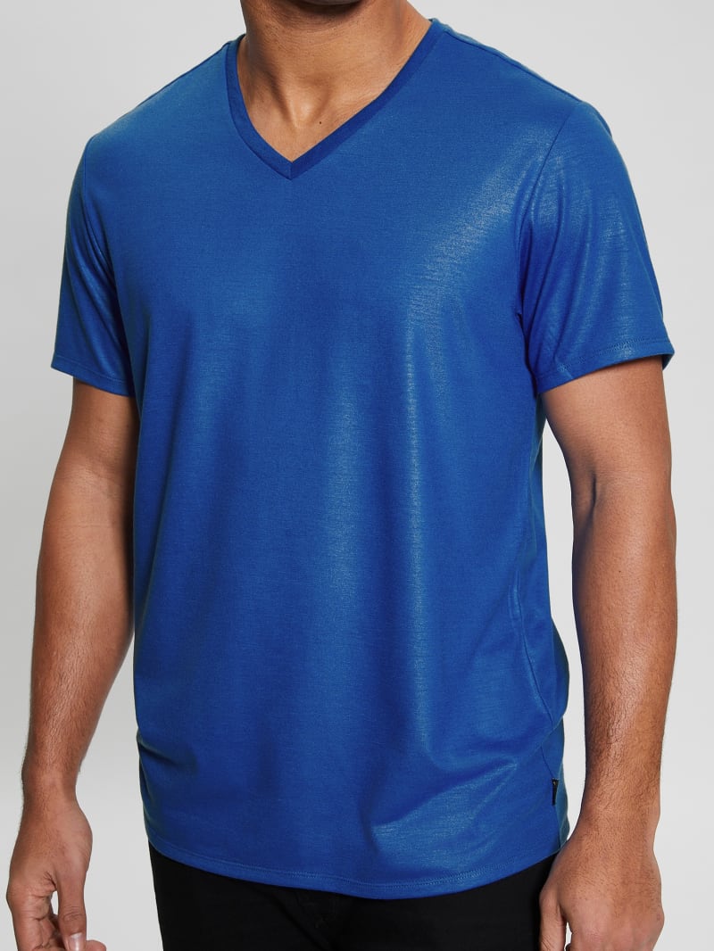 Guess Mason Yoke V-Neck Tee - Bright Zaffre Guess Mason Yoke V-Neck Tee - Bright Zaffre