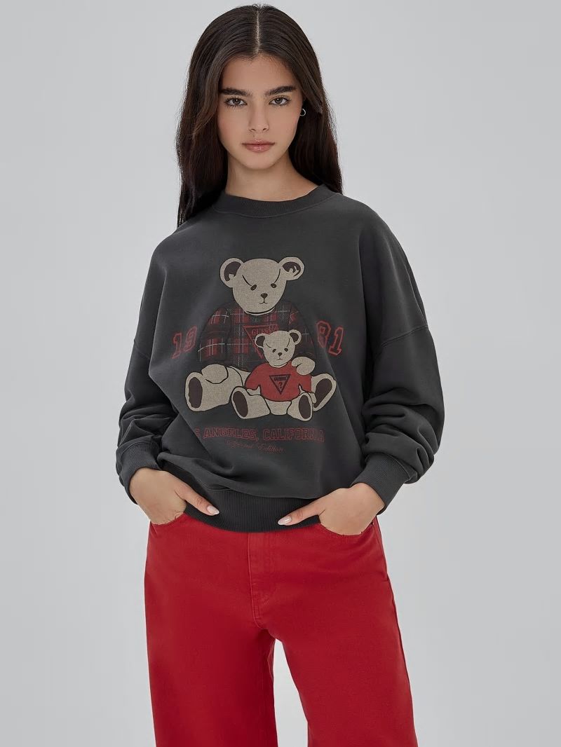 Guess GUESS Originals Bear Oversize Crewneck - Jet Black Multi Guess GUESS Originals Bear Oversize Crewneck - Jet Black Multi